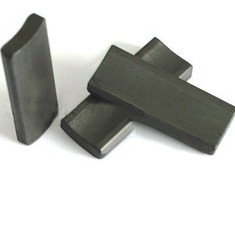 ποιότητας  1.2KW Starter Permanent Ferrite Magnet Segment Ferrite Arc Magnet εργοστάσιο