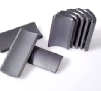 Εύκαμπτοι σκληροί Ferrite συνήθειας μαγνήτες SrO. 6Fe2O3 τύπος τμήματος τόξων